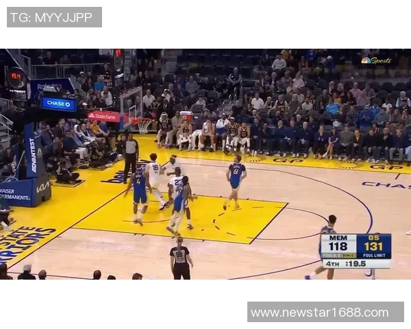 温情时刻!斯潘塞兄弟对决 勇士灰熊所有球员+教练+球迷都在笑 温情时刻!斯潘塞兄弟对决 勇士灰熊所有球员+教练+球迷都在笑