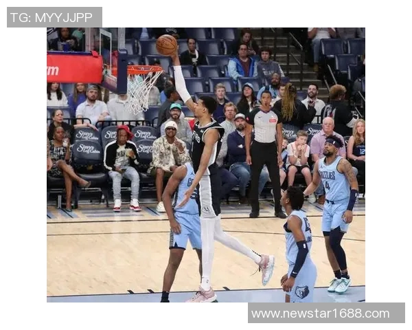 后场三枪？后场三坑！马刺三后卫拖累文班亚马