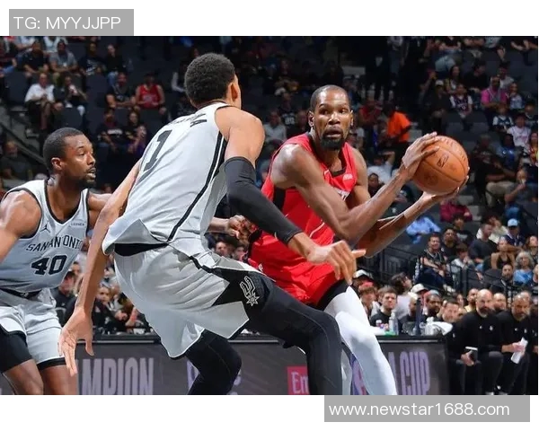 杜兰特和申京半场合砍25分，火箭主场落后公牛